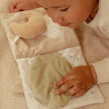 Little Dutch livret d'activités beige Newborn Naturals LD8407