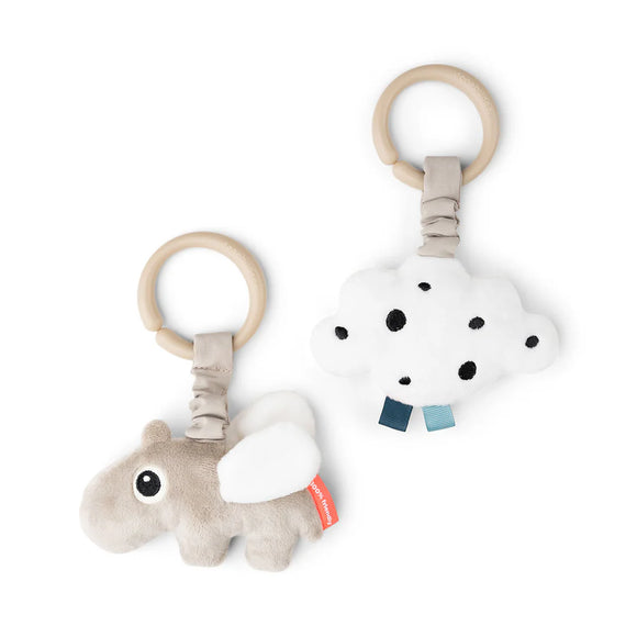 Done by Deer jouet d'éveil à suspendre happy clouds sand (lot de 2) DD-4233669