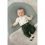 Feetje pantalon en velours côtelé Wiggle and Waddle vert 52202598