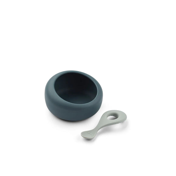 Liewood bol avec cuillère Sparia whale blue/dove blue LW20335