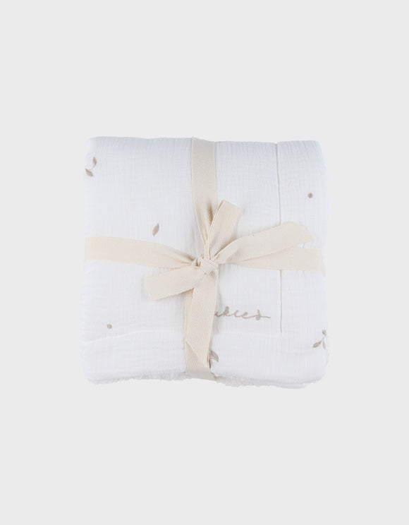 Noukie's couverture blanche en gaze coton bio 75x100cm BB2550.43