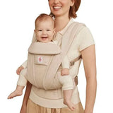 Ergobaby porte bébé Omni Deluxe beige BCODMNATBGE