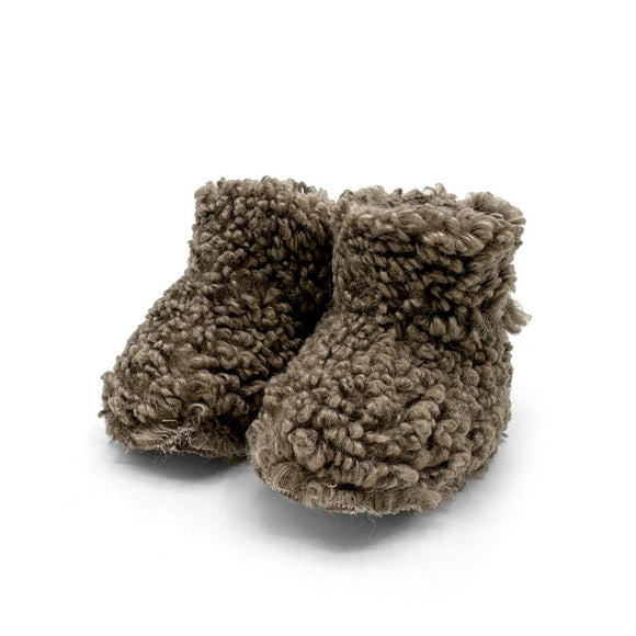 Babyshower chaussons mountain brown doodle MBO3BDO
